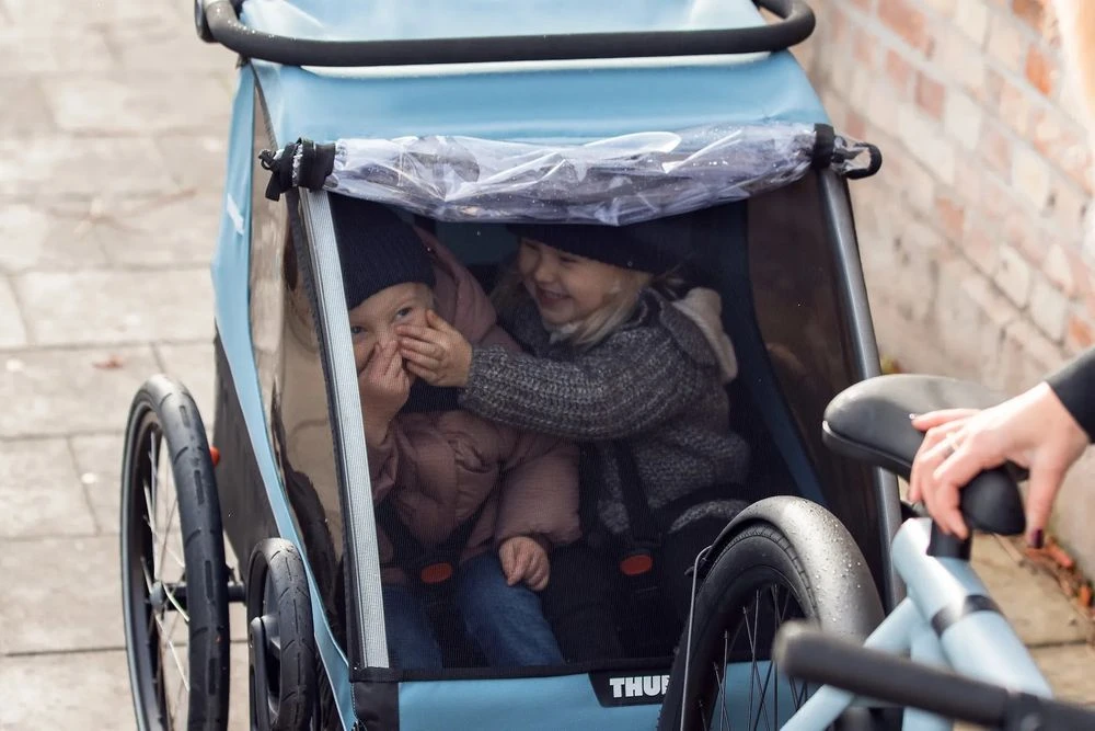 Thule Courier 2-sitziger Kinderanhänger 14 Thule Courier 2-sitziger Kinderanhänger – Bild 12