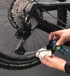 TUNAP Kettenwachs Spray 125 Ml 13 TUNAP Kettenwachs Spray 125 Ml -Fahrrad Serie 768 1024 max